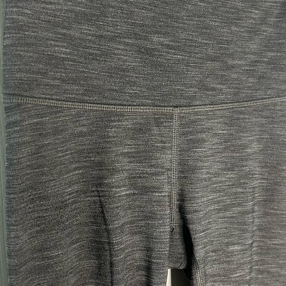 Lululemon Wunder Under High-Rise Tight 28" *Brushed Luxtreme- Heathered Black/ 2 - Picture 5 of 8
